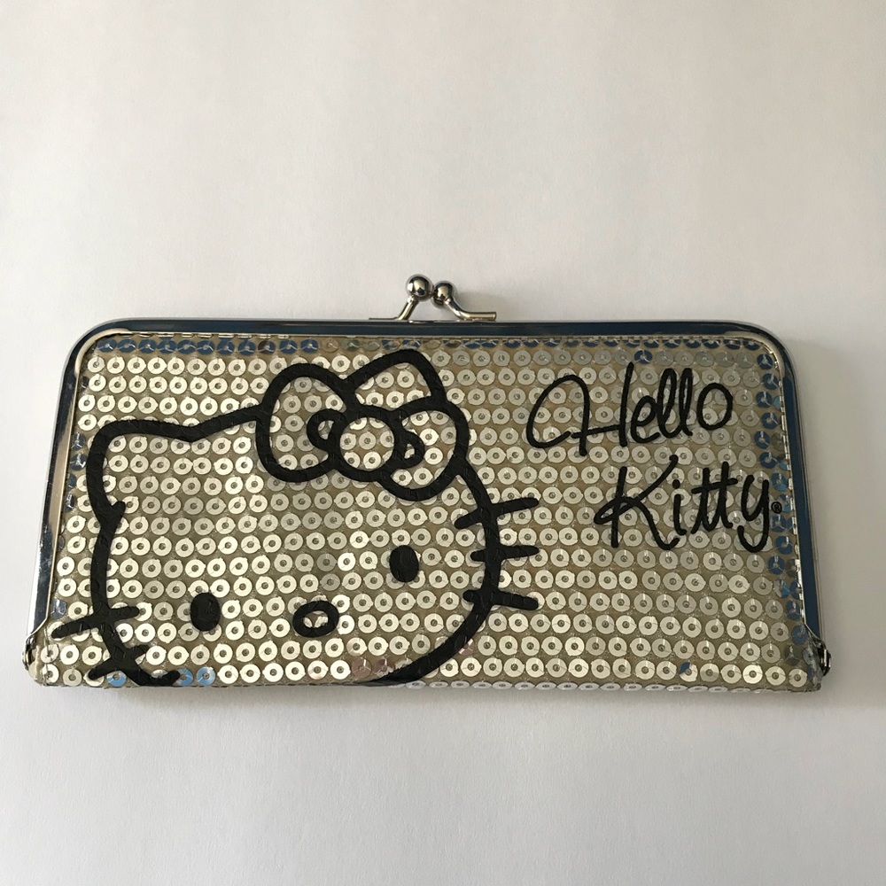 Hello Kitty wallet